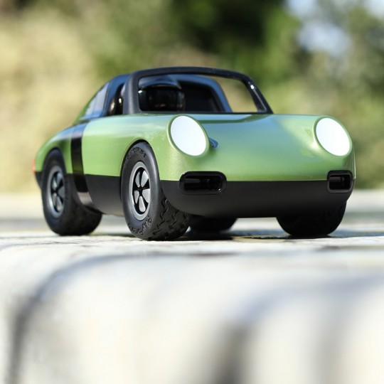 Luft Sportscar Green