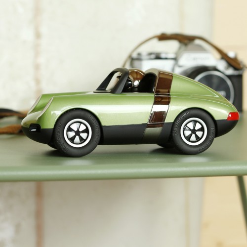 Luft Sportscar Green