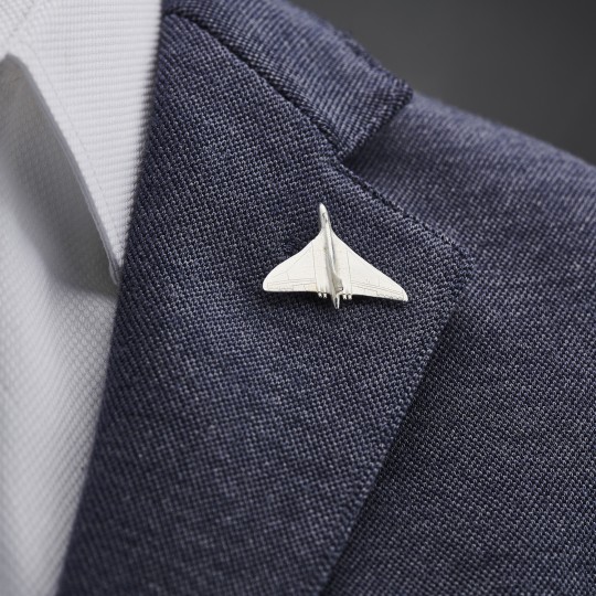 AvPIn Avro Vulcan Lapel Pin badge