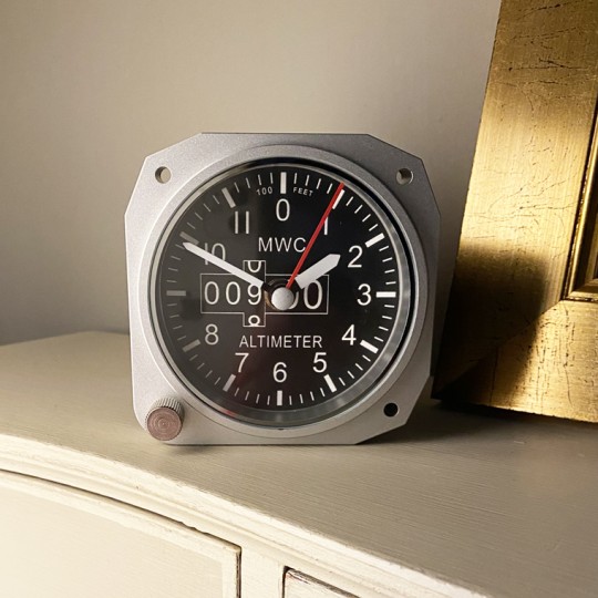 Small Altimeter Desk Clock Silver